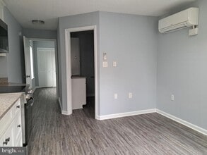 Building Photo - 353 Savannah Rd