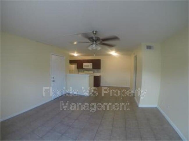Foto del edificio - 2231 Cascades Blvd