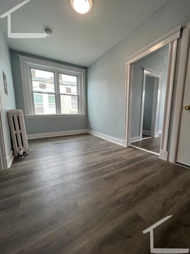 Building Photo - Check out this 3 bed in Lower Allston
