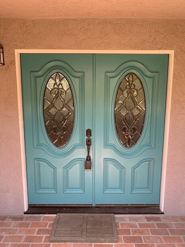 Foto del edificio - MIC