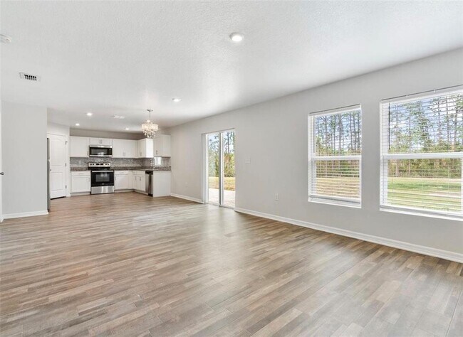 Building Photo - 1463 Swan Ct