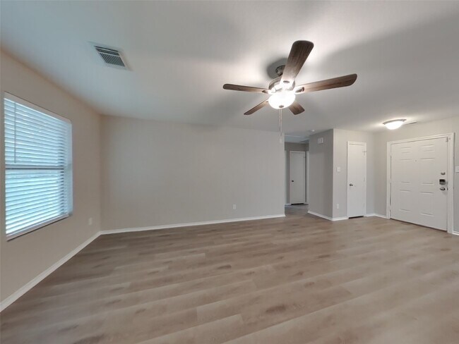 Foto del edificio - 1607 Katydid Ct