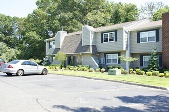 Building Photo - 342 Lake Pointe Dr