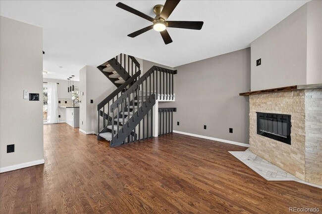 Foto del edificio - 7635 S Steele St