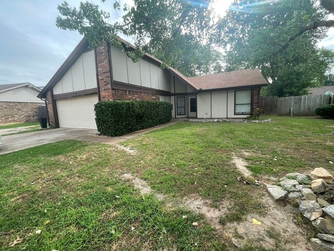 Photo - Yukon Schools House