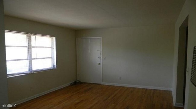 Foto del edificio - 738 Myrtle St NE