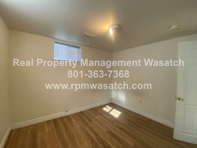 Foto del edificio - 1155 Pacific Ave S