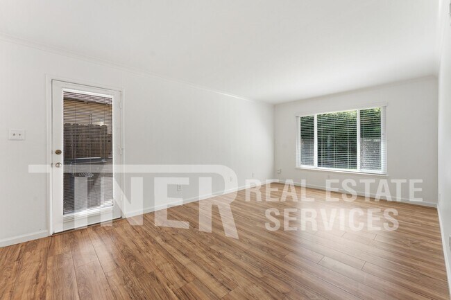 Foto del edificio - 6000 Coyle Ave