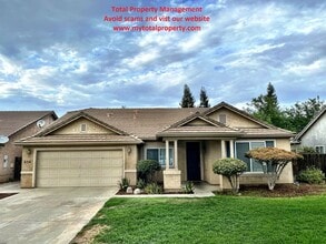 Building Photo - 636 W James Ct