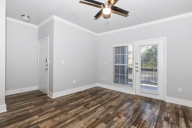 Building Photo - Reagan at Bear Creek