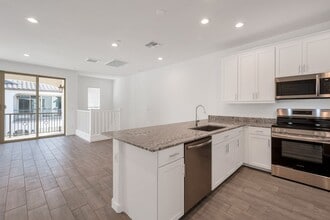 Building Photo - 4075 E Pinto Dr