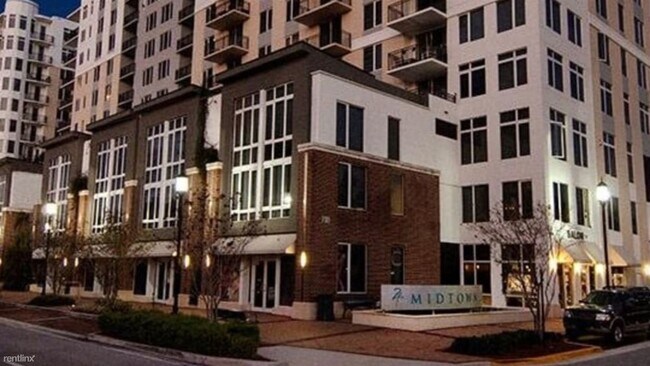 Building Photo - 7805 SW 6th Ct