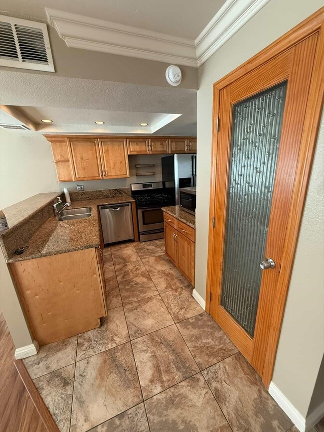 Building Photo - 5313 Barranca Ave