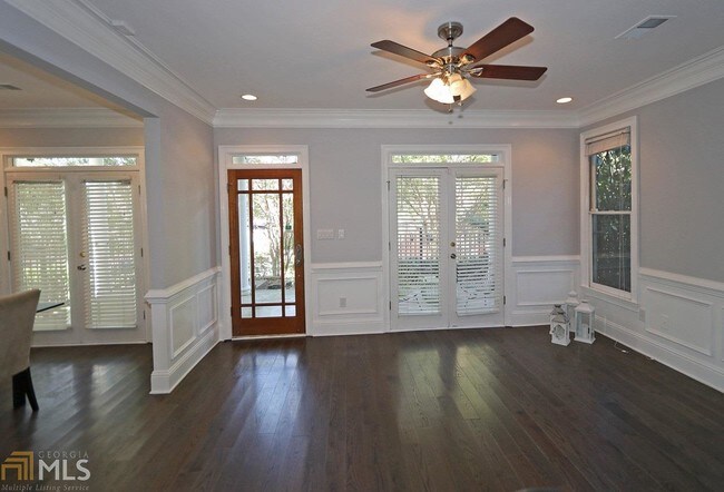 Foto del edificio - 577 Rankin St NE