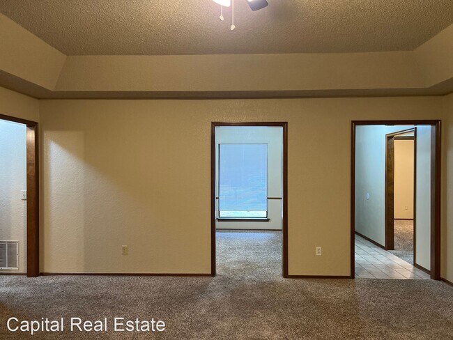 Foto del edificio - 3 br, 2 bath House - 209 Oak Tree Dr