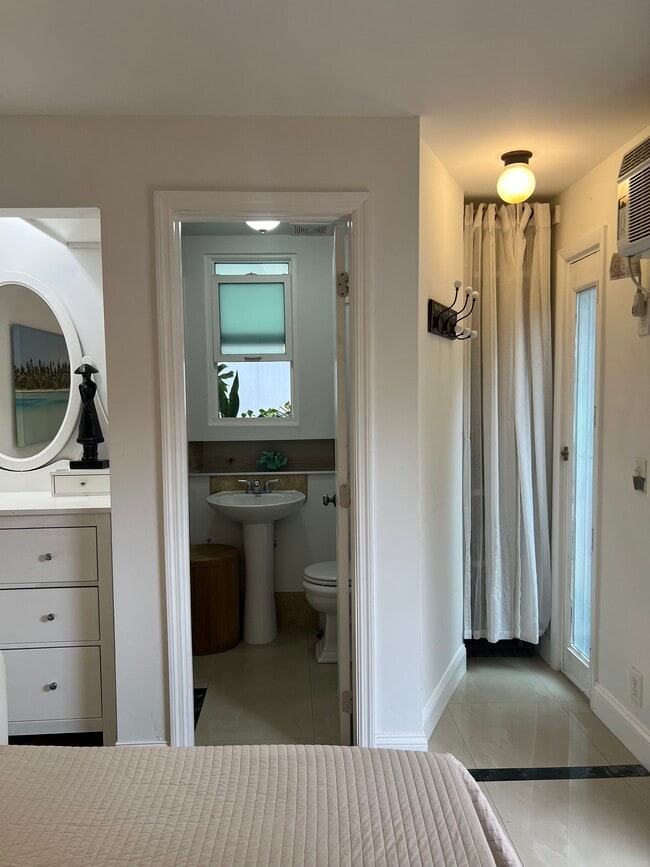 Foto del edificio - 2528 Grant St