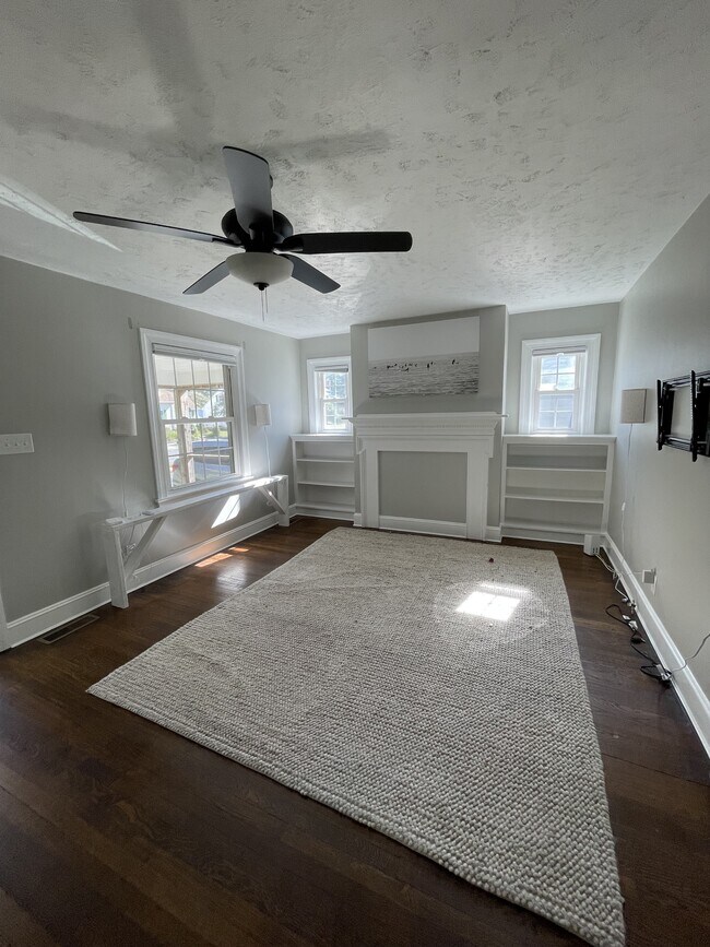 Building Photo - 434 Druid Hill Ave