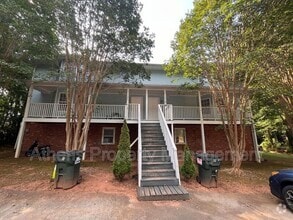 Building Photo - 1824 Cedar Shoals Dr