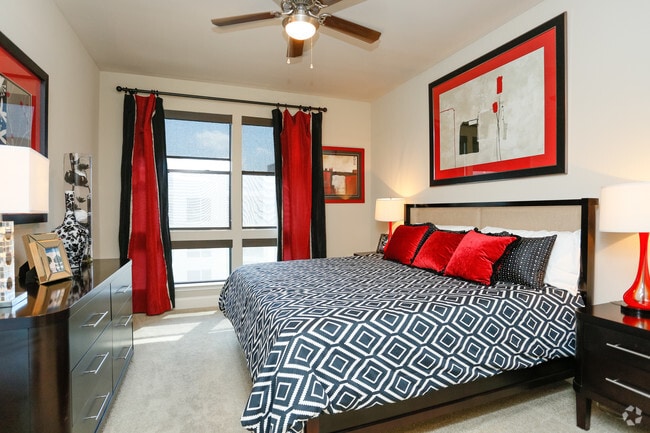 1BR, 1.5BA - A8 - Bedroom - Aston Post Oak
