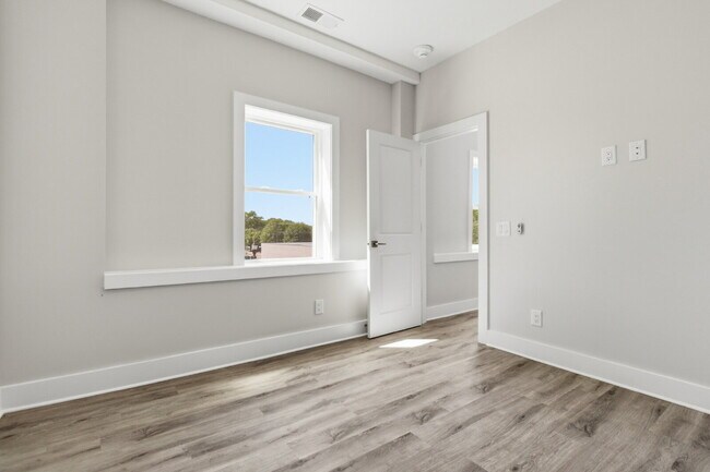 Foto del edificio - Downtown Gastonia Condo