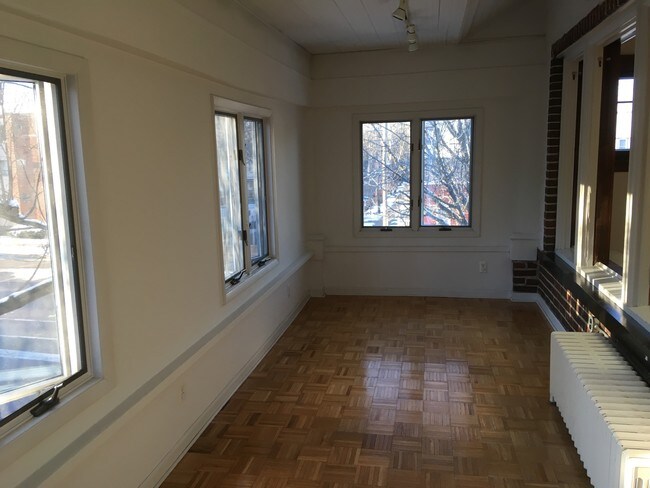Foto del edificio - 25 N Franklin St