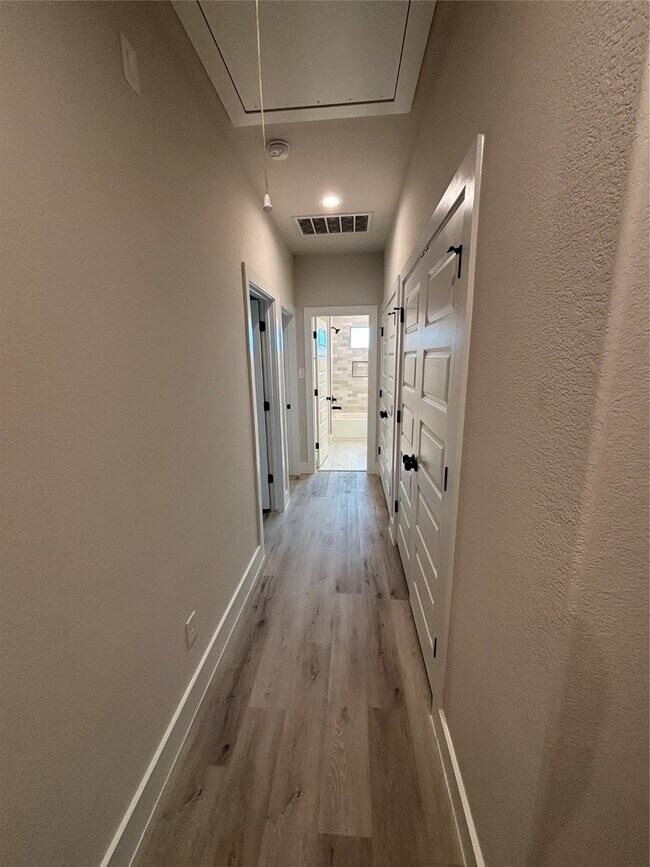 Foto del edificio - 108 E 44th St