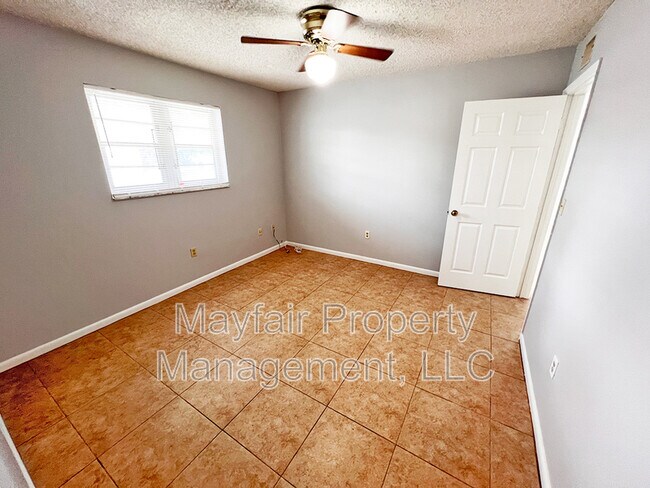 Foto del edificio - 5634 Grant St