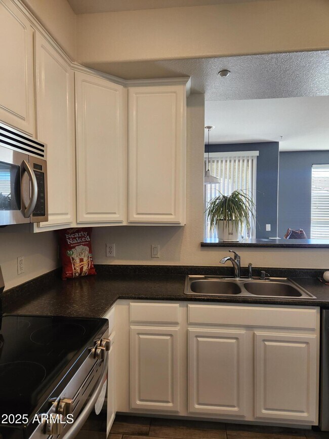 Foto del edificio - 5303 N 7th St