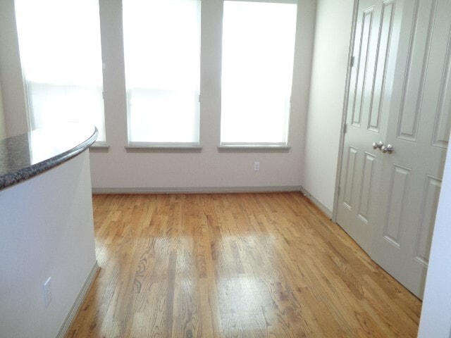 Building Photo - 408 Reinerman St