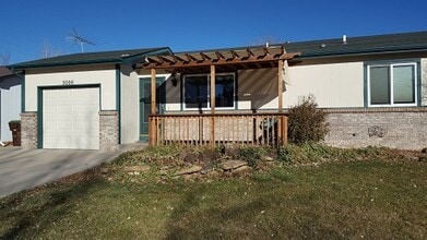 Building Photo - 3006 Stadium Ct