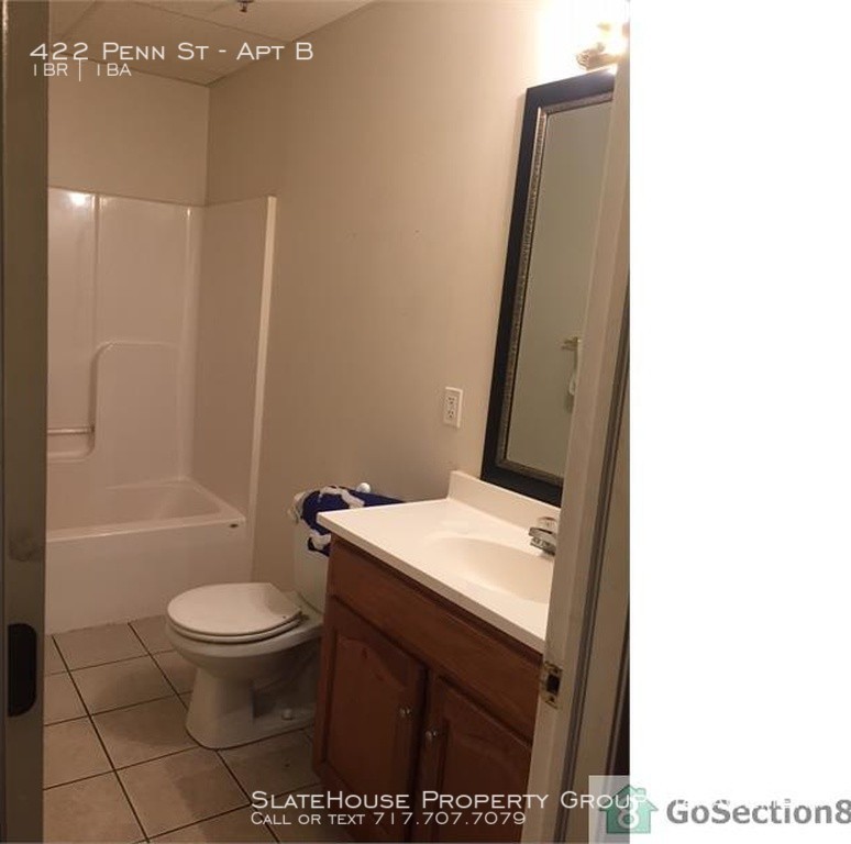 Building Photo - 1 Bedroom on Penn St
