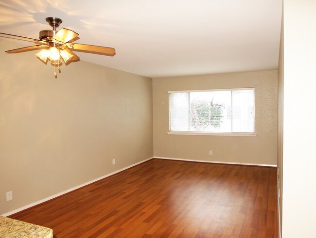 Fabulous landmark Downtown Austin property... photo'