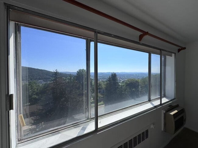 Foto del edificio - 1517 Hill Rd