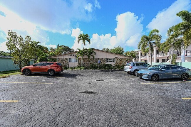 Foto del edificio - 6040 SW 26th St