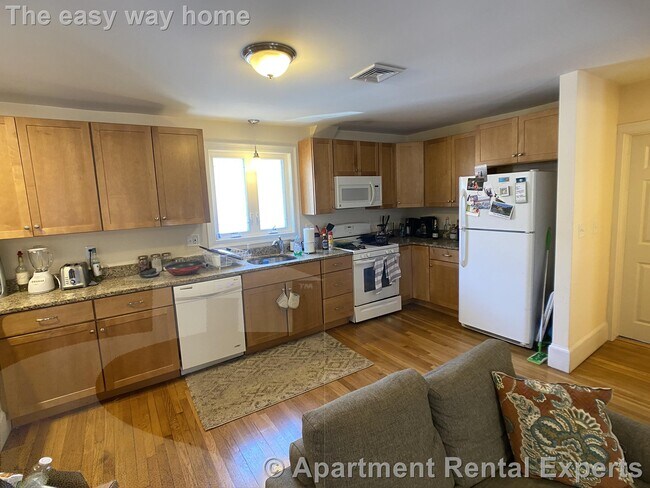 Building Photo - 80 Ten Hills Rd