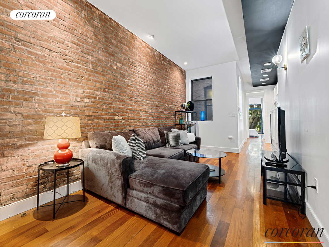 Foto principal - 821 Halsey St