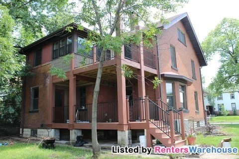 Building Photo - 733 Charles Ave