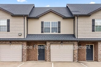 Building Photo - 133 Melbourne Dr