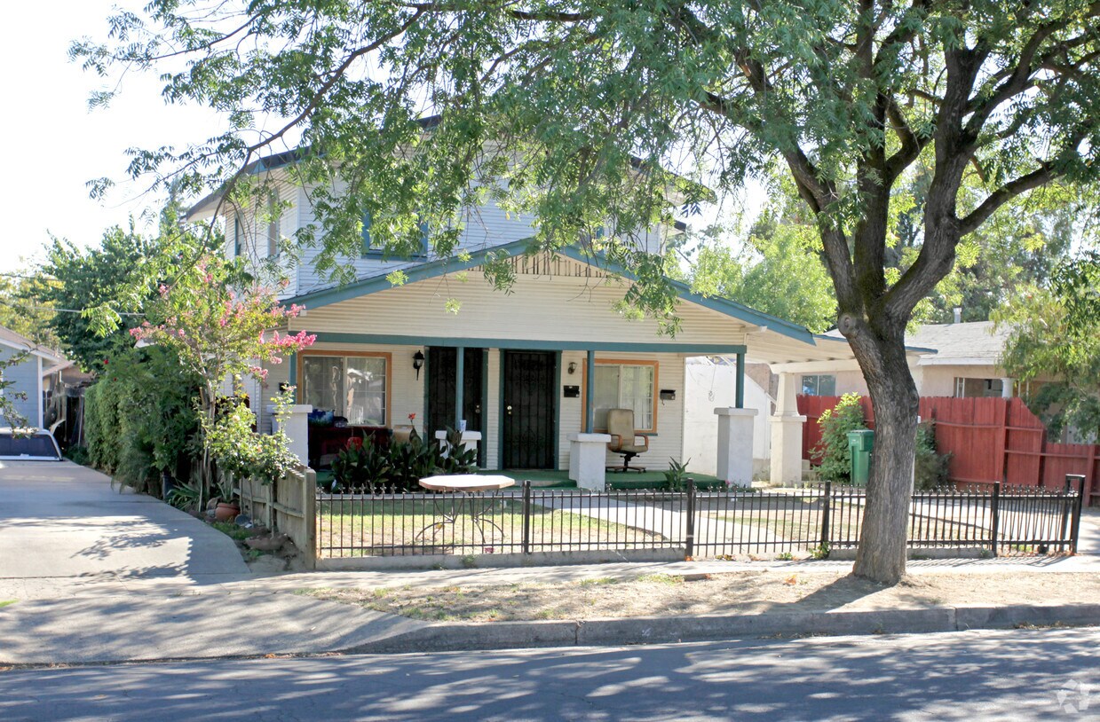 Primary Photo - 610 2nd St