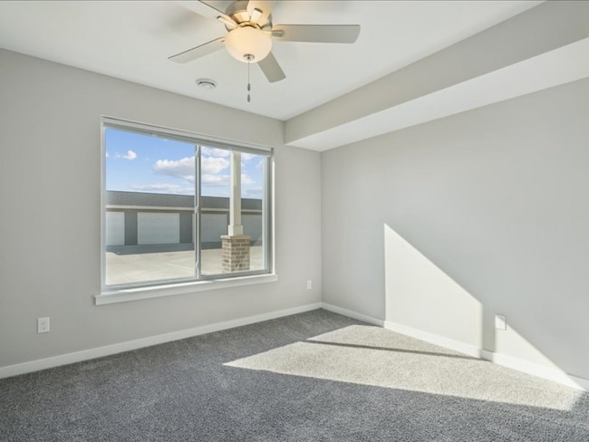 Foto del edificio - 7028 Thunder Vly Dr