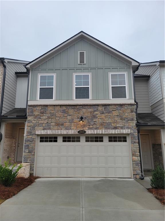 Primary Photo - 203 Kinship Dr
