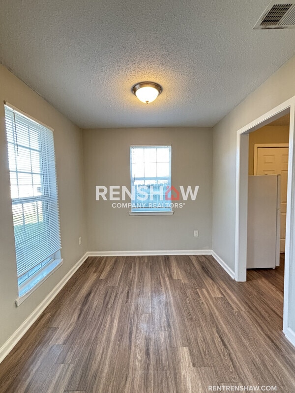 Foto del edificio - 2998 Elbert Cove