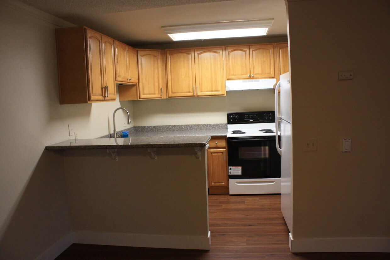 Foto del edificio - 7725 Timber Hill Dr
