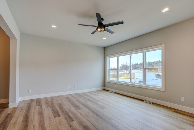 Foto del edificio - 4811 Brassica Rd