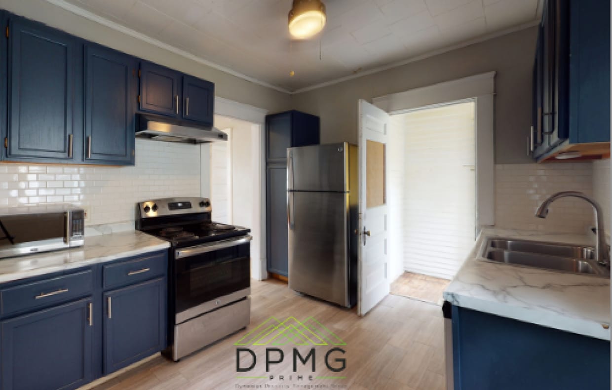 Photo - 133 Shepard St. Lansing, MI 48912
