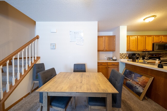 Building Photo - 17431 Glacier Wy