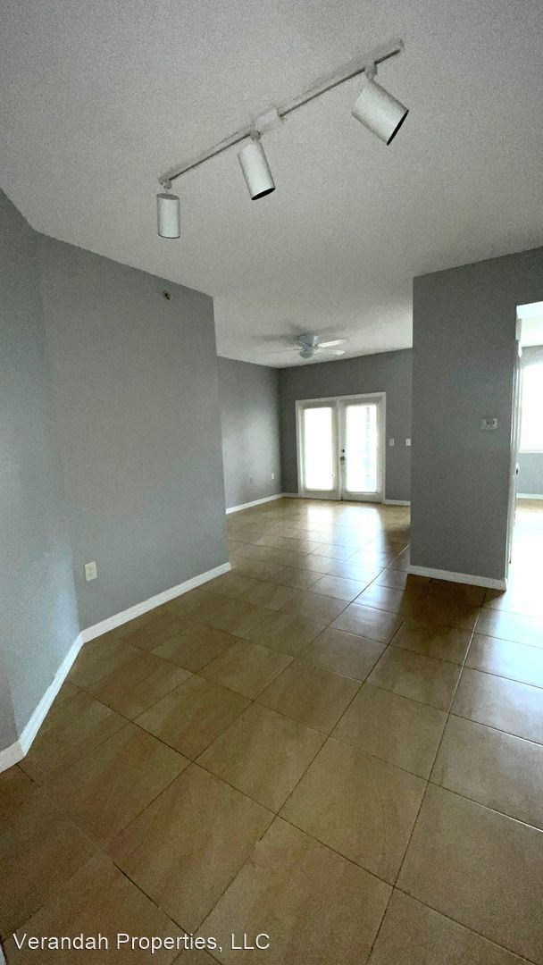 Foto del edificio - 2 br, 2 bath House - 10855 Windsor Walk Dr...