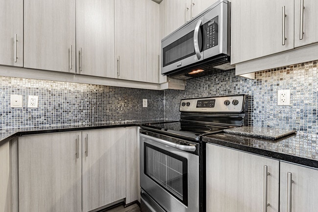 Photo du bâtiment - 8130 Birchmount Rd