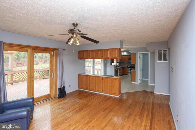 Building Photo - 8106 Gold Cup Ln
