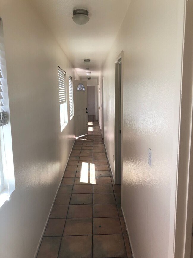 Building Photo - 6743 Del Playa Dr